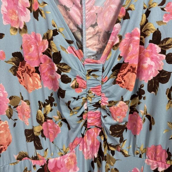 Torrid Floral Print Midi Studio Knit Ruched Dress Blue sz 3 - Picture 4 of 7